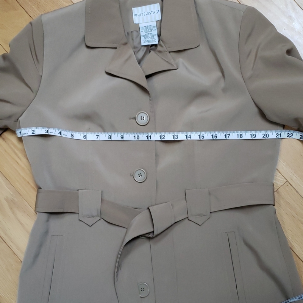 Jacket - Picture 4 of 8